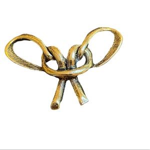 Vintage gold Ribbon Tie pin